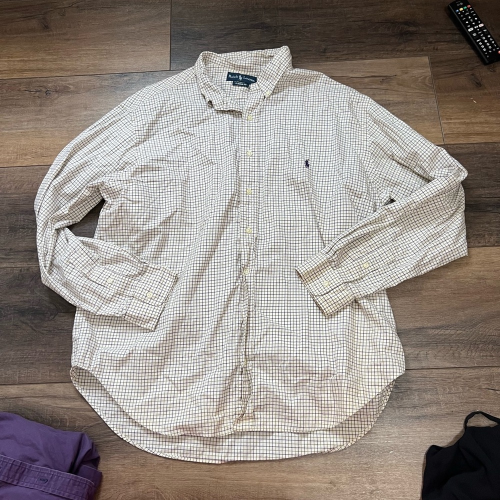 Ralph Lauren classic fit button up top